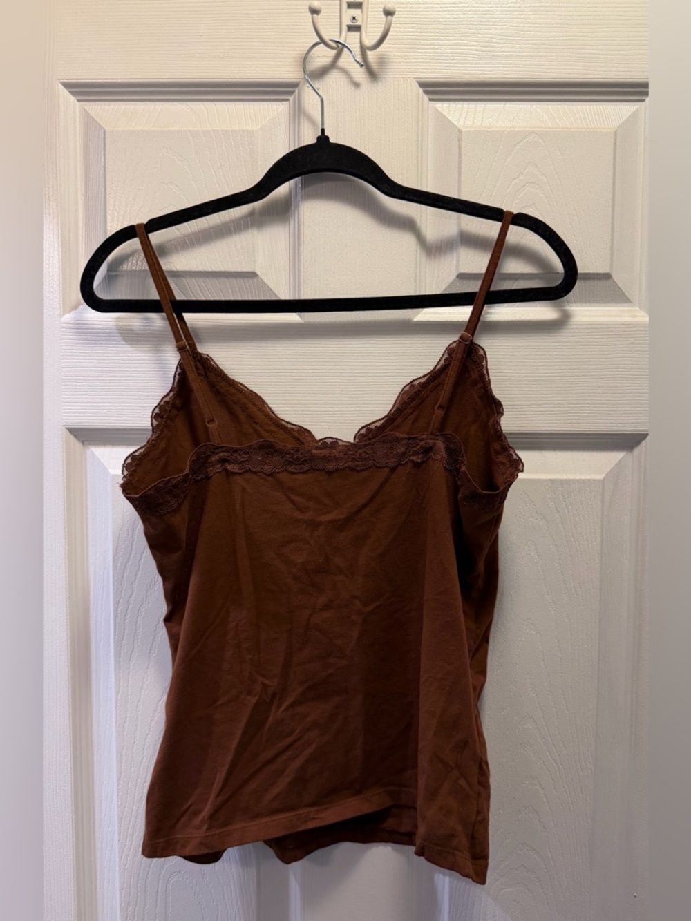 Old Navy Brown Lace-Trim Camisole - Picture 2 of 3